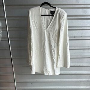 Elegant White V-Neck Dress